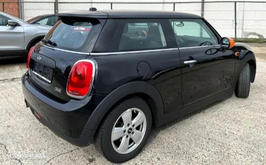 MINI 3 Portas One - 3