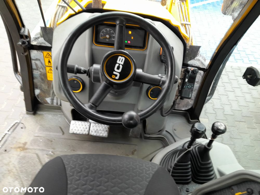 JCB 3CX COMPACT 2017R JOYSTICK - 17