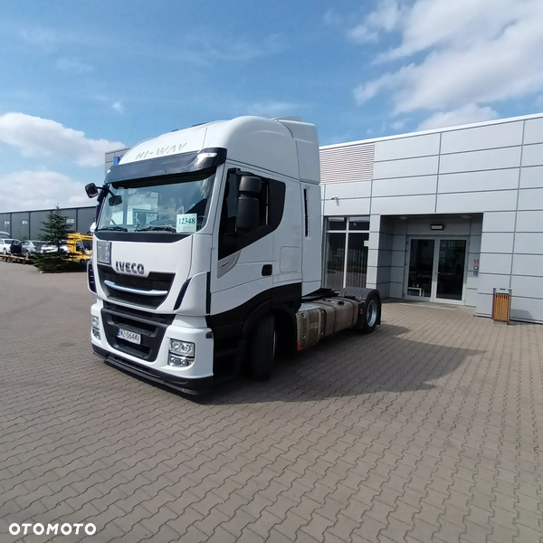 Iveco AS440S46T/FP LT