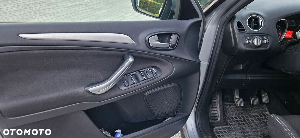 Ford S-Max 2.0 Viva Titanium - 5