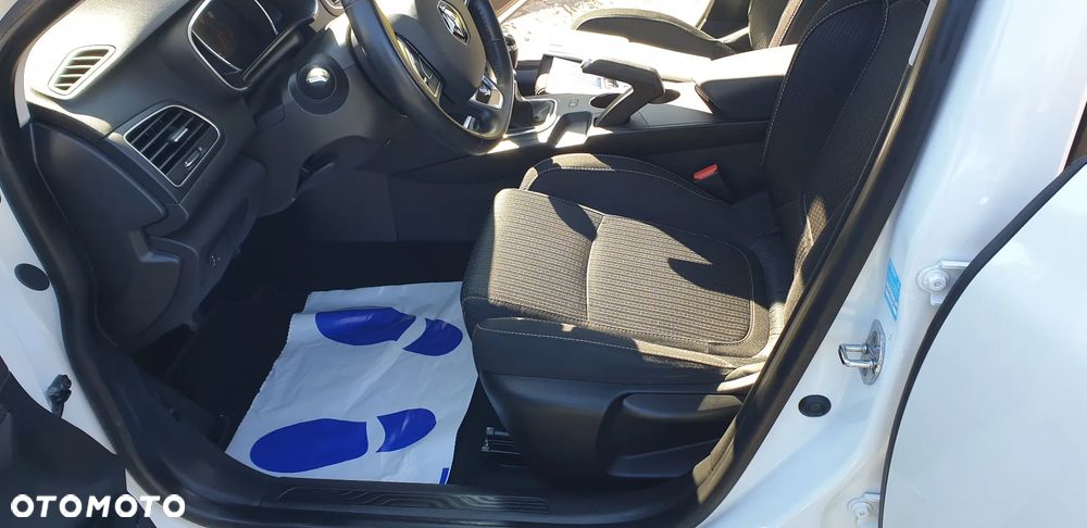 Renault Megane ENERGY TCe 130 BUSINESS - 20