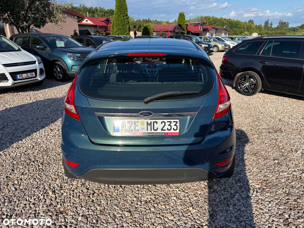 Ford Fiesta - 21