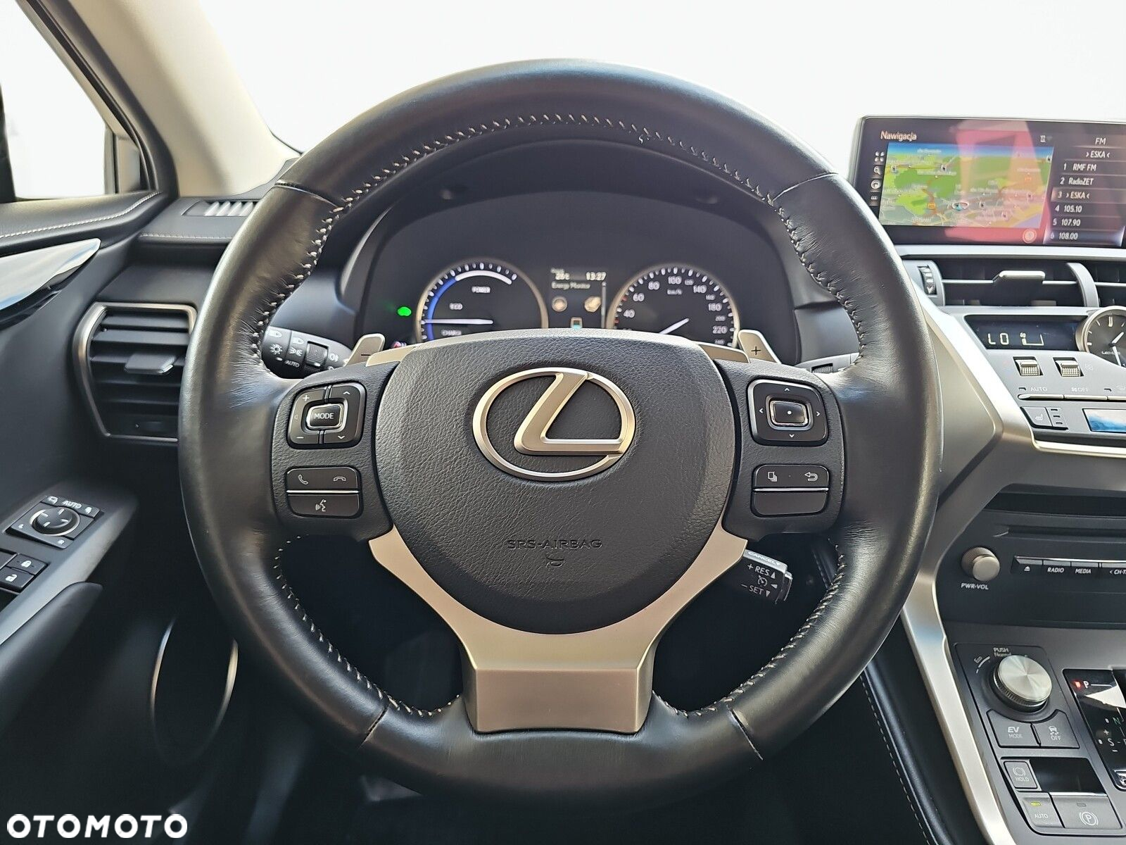 Lexus NX 300h Business Edition AWD - 14
