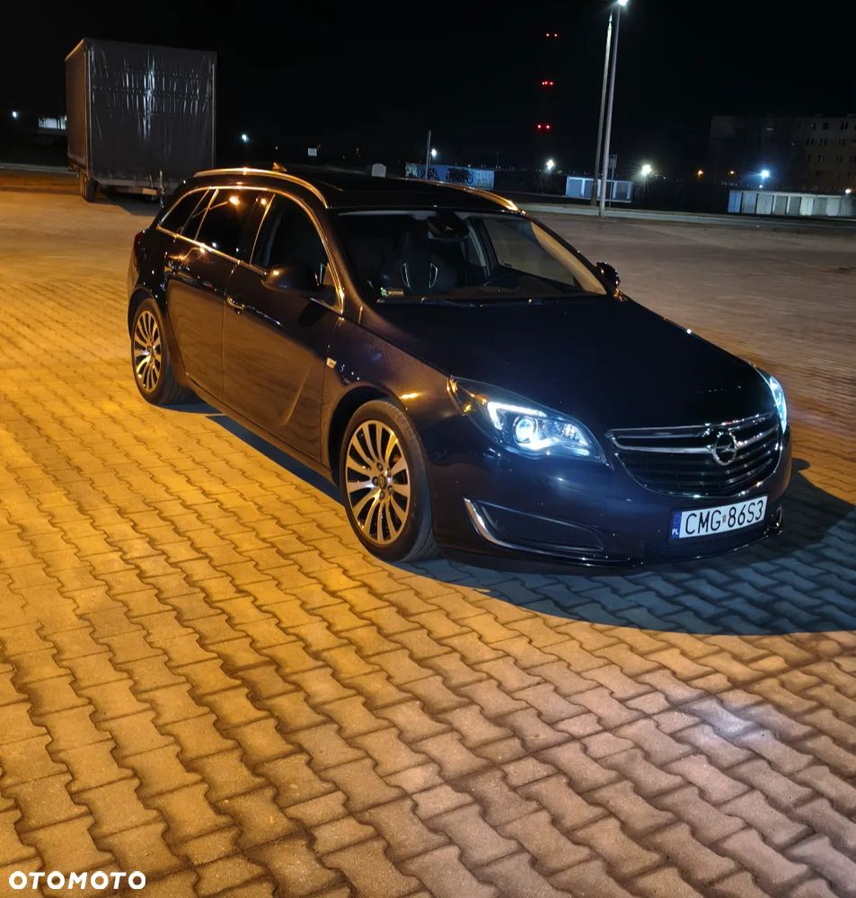 Opel Insignia - 15