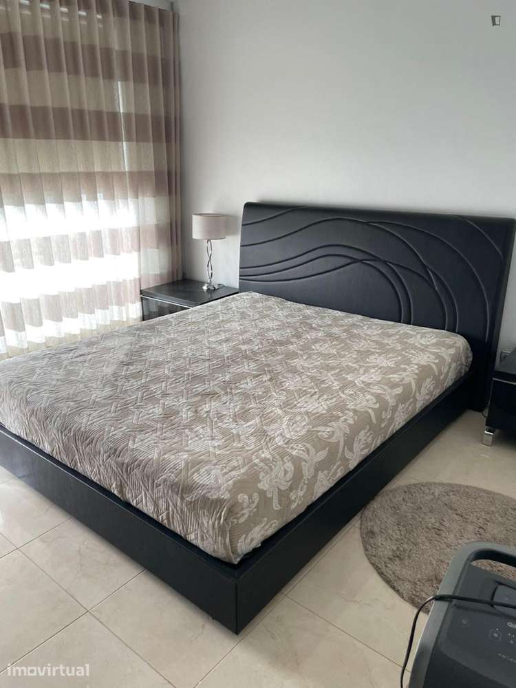 Apartamento com 1 quartos - localizado em Portimao - Grande imagem: 2/11