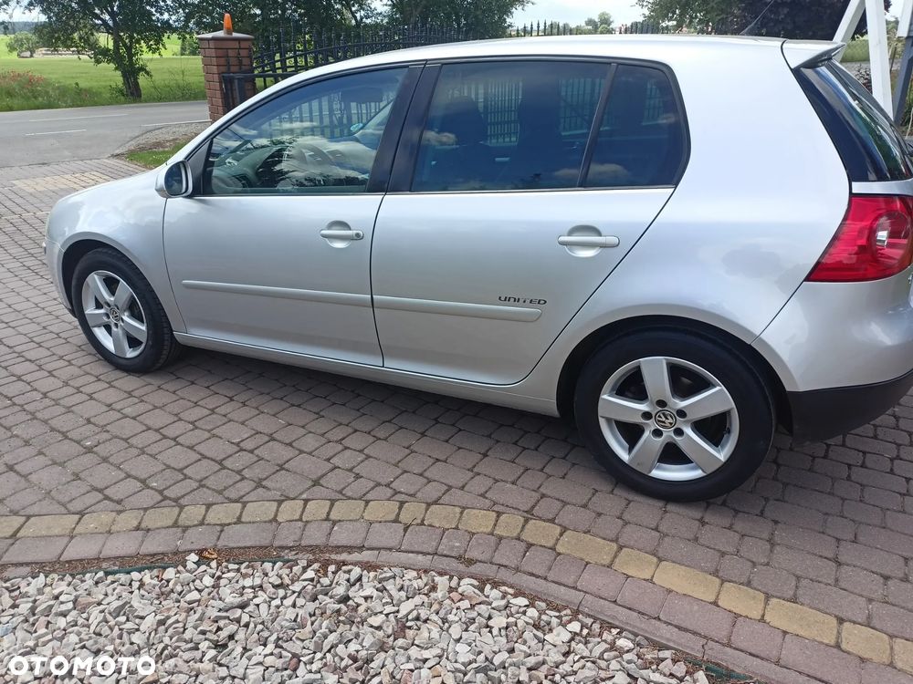 Volkswagen Golf 1.6 United - 6