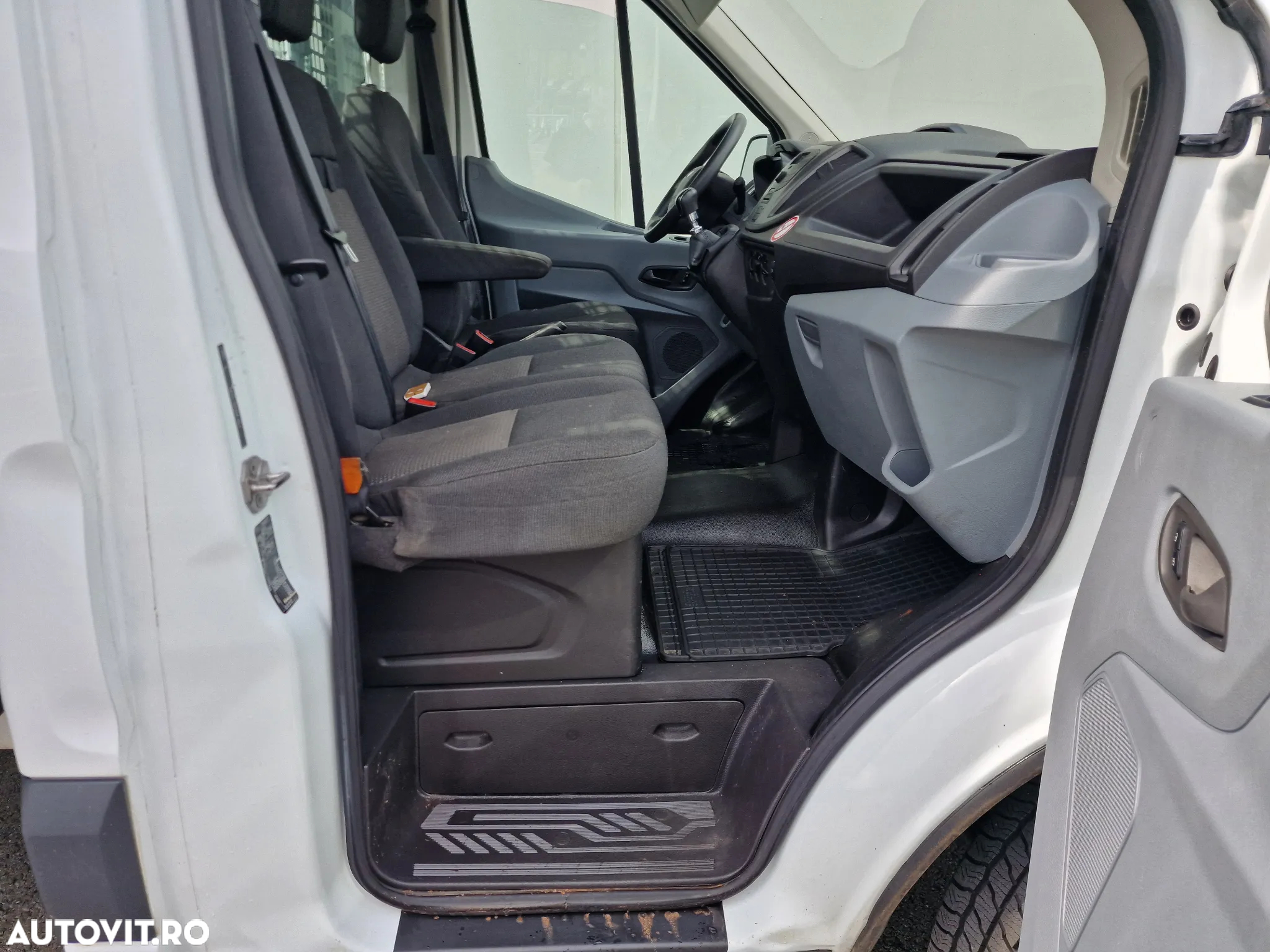 Ford Transit - 7