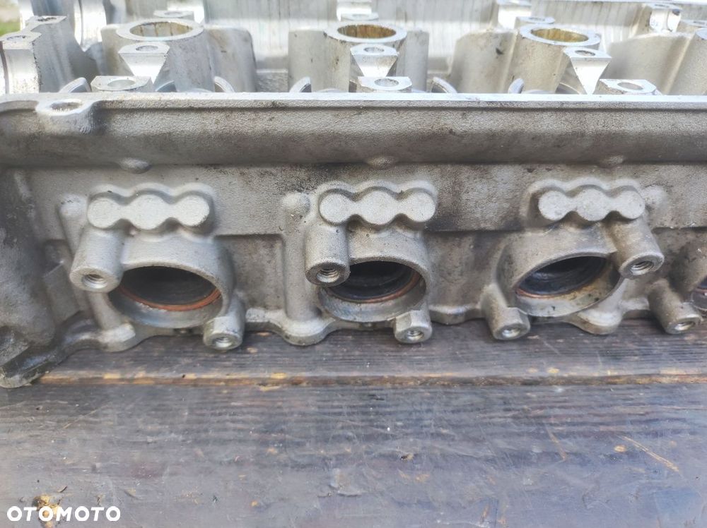 Głowica Suzuki srad 600 / 750 JC036N1 1-34E0 KCR 4 - 8