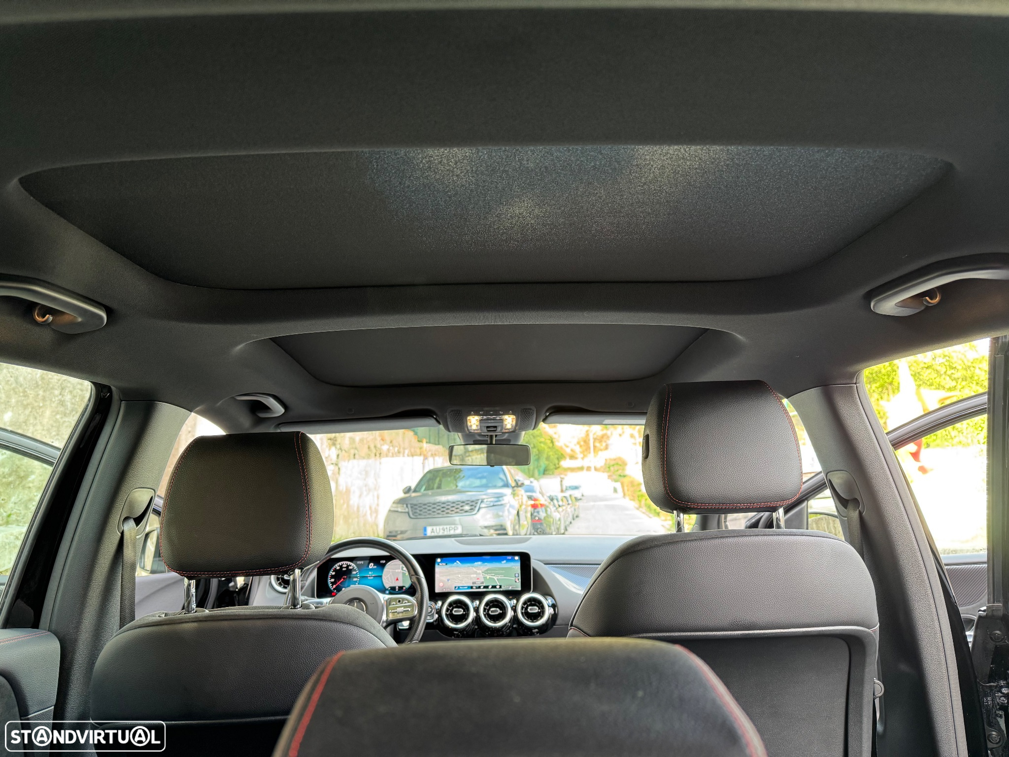 Mercedes-Benz B 180 d AMG Line - 30