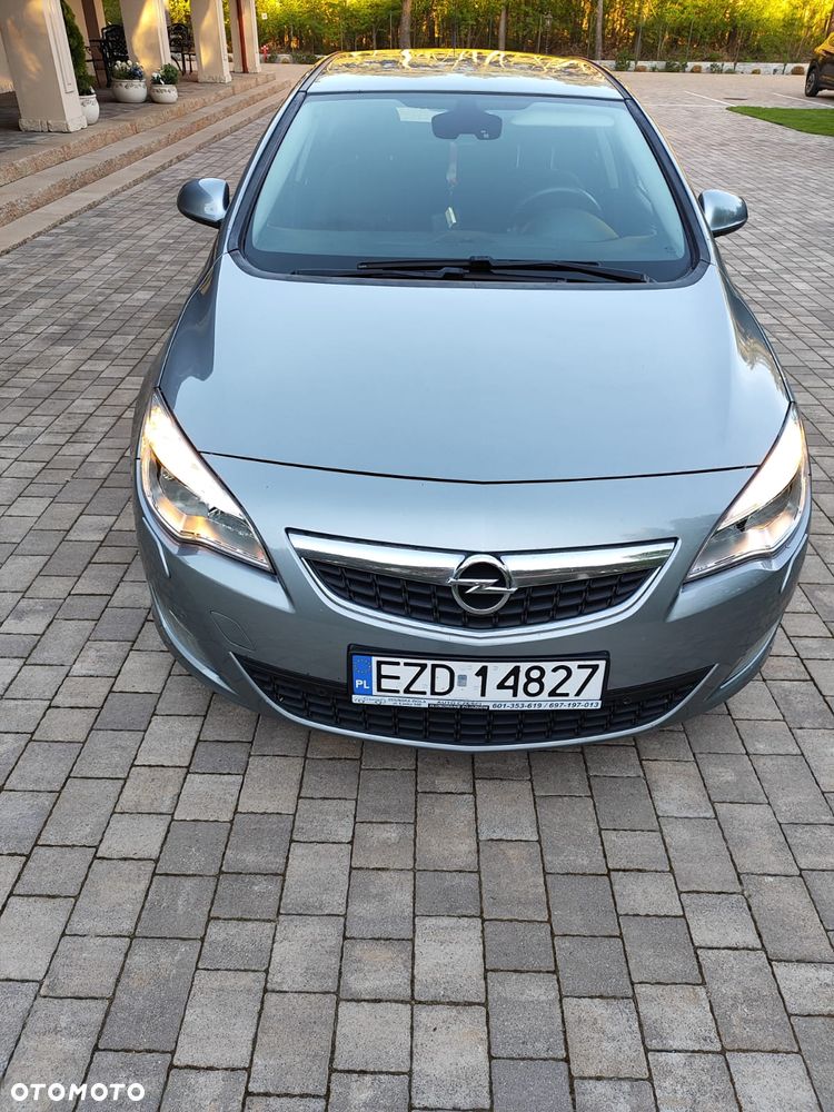 Opel Astra 1.6 - 5