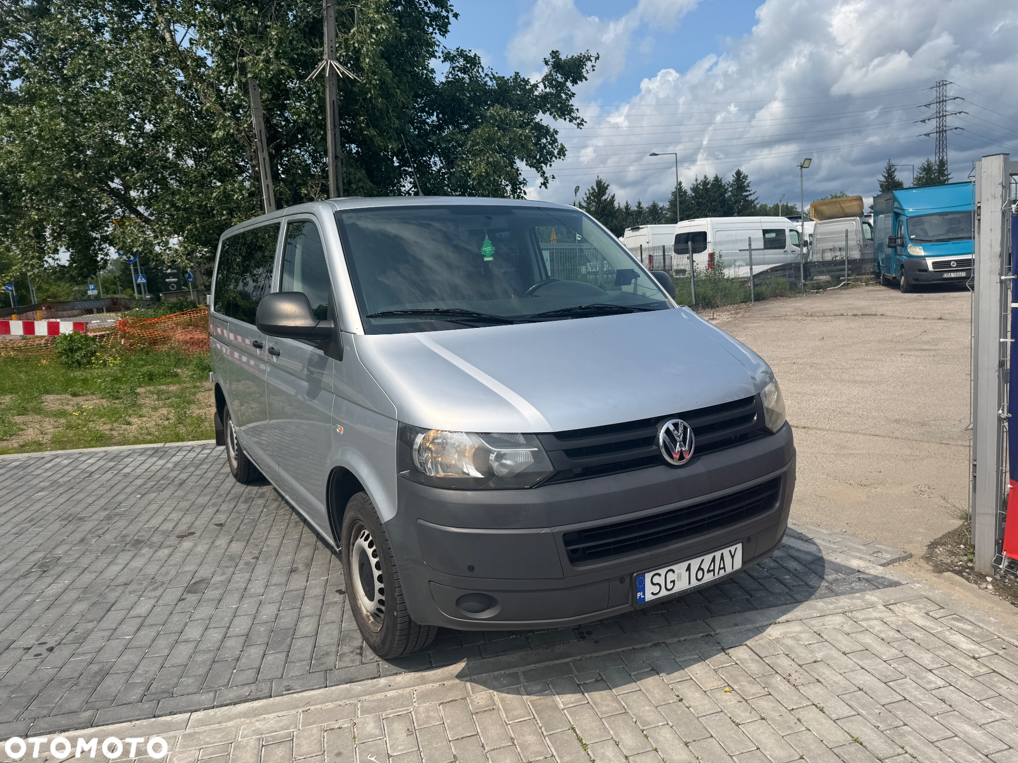 Volkswagen Transporter T5 TDI L1H1 Mixt - 4