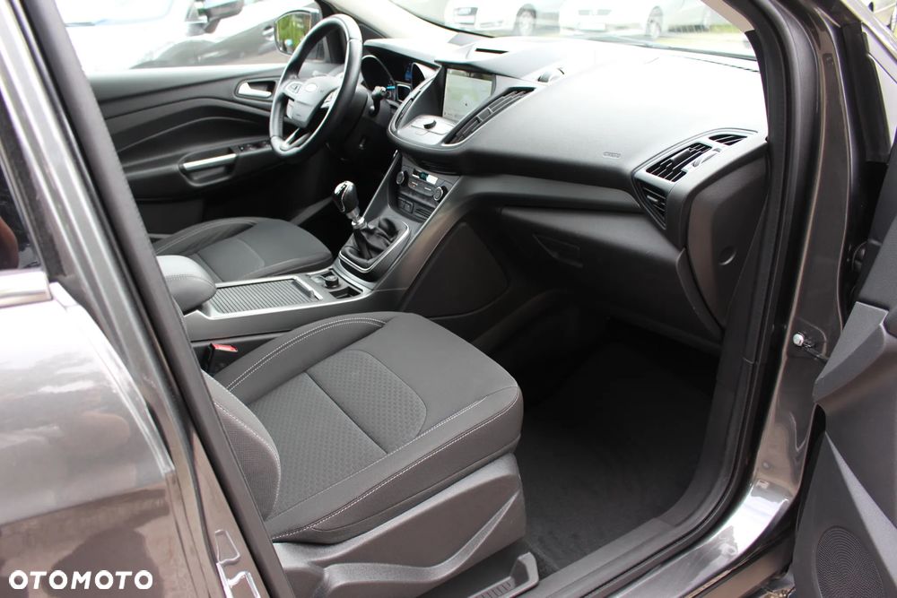 Ford Kuga 2.0 TDCi 2x4 Cool & Connect - 19