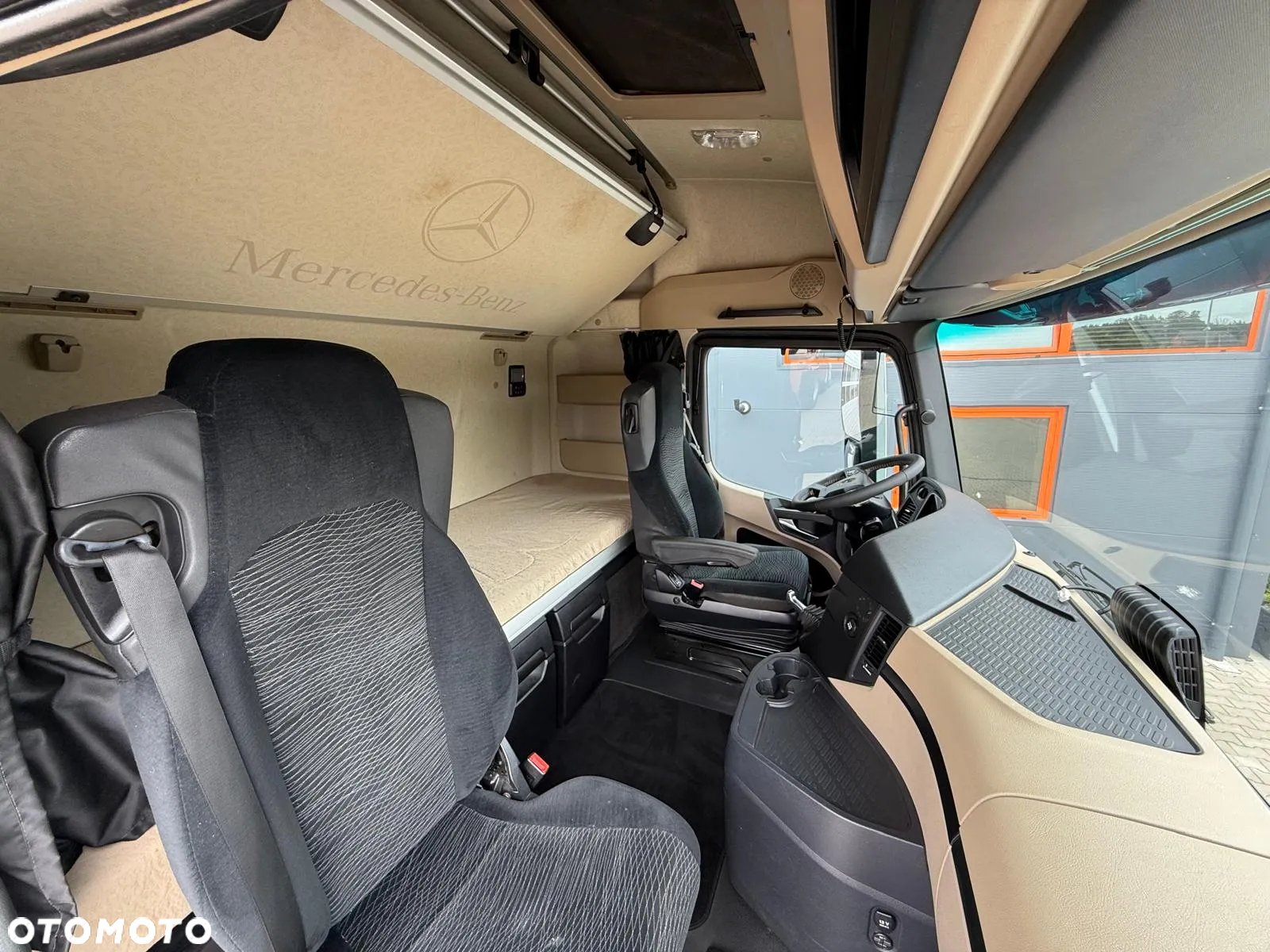 Mercedes-Benz Actros 2542 / E6 / burto-firanka 8,5 m + winda / 21Epal / z Niemiec / sypialka plandeka firana skrzynia - 39
