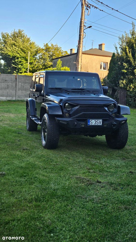 Jeep Wrangler - 1