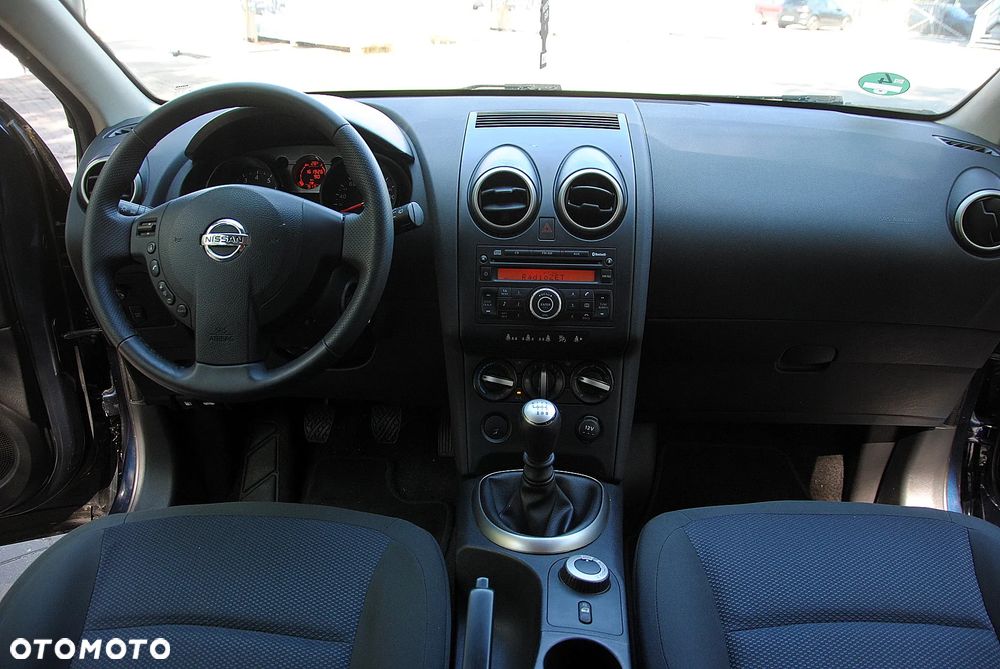 Nissan Qashqai - 12