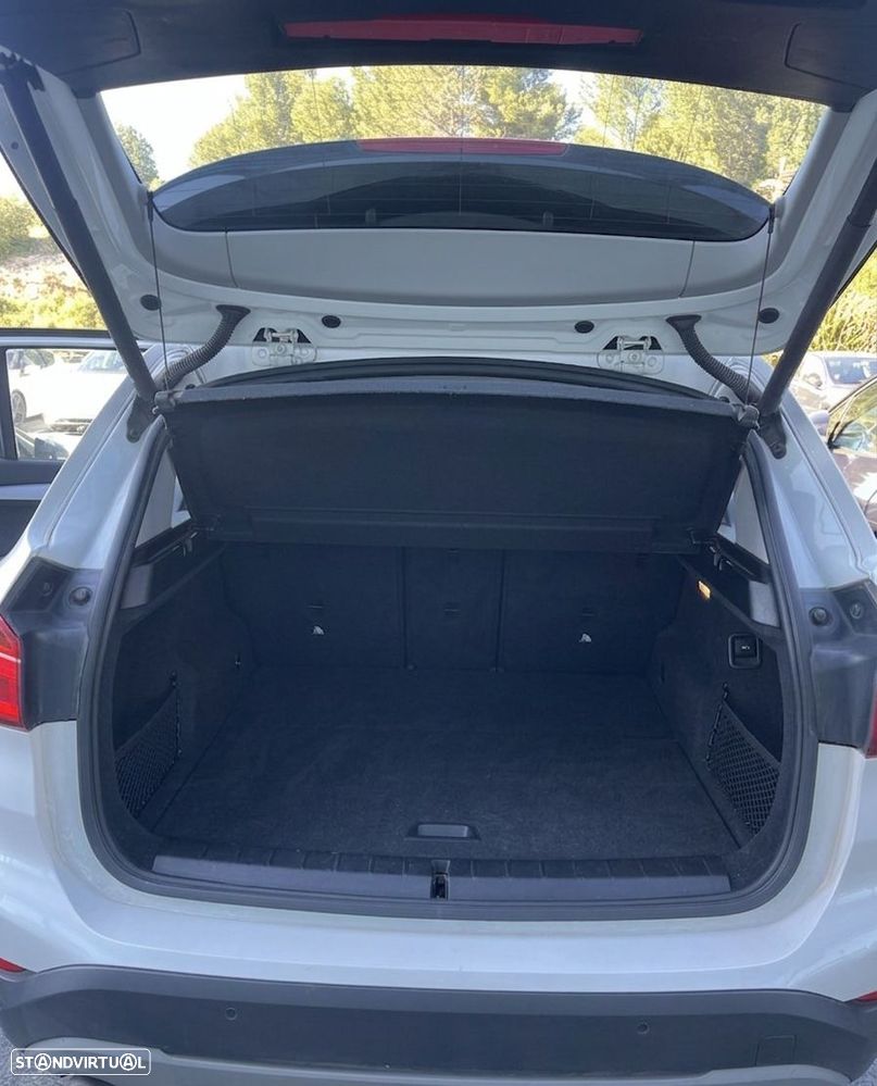 BMW X1 16 d sDrive Advantage - 8