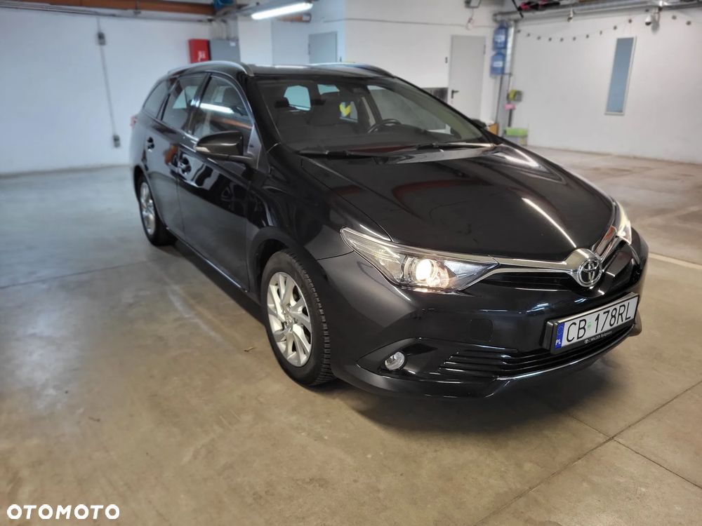 Toyota Auris 1.2 Turbo Edition-S - 1
