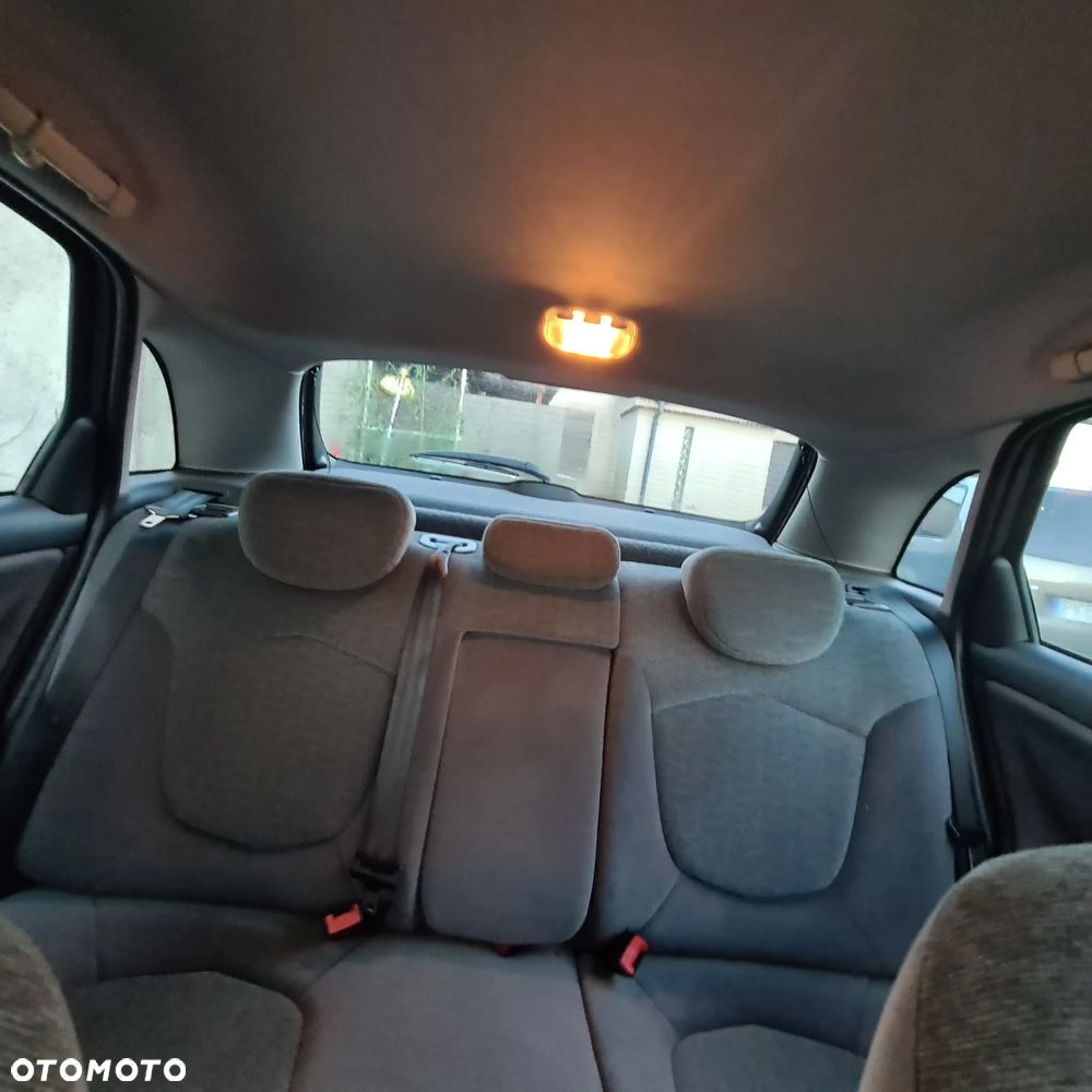 Citroën C5 II 1.6 HDi Impress - 7