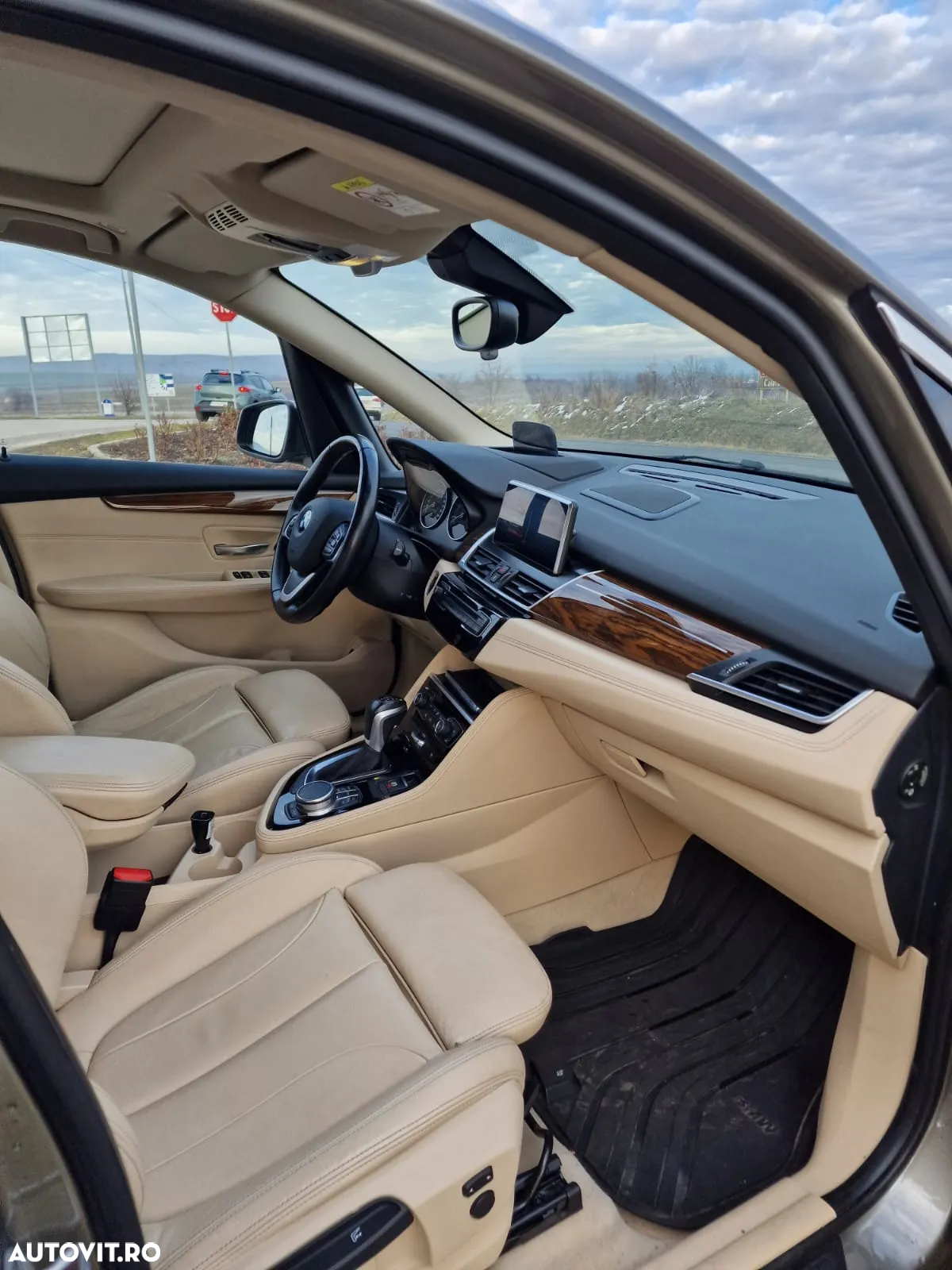 BMW Seria 2 220d Active Tourer xDrive Aut. Luxury Line - 9