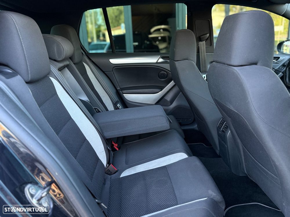 VW Golf 2.0 R DSG - 11