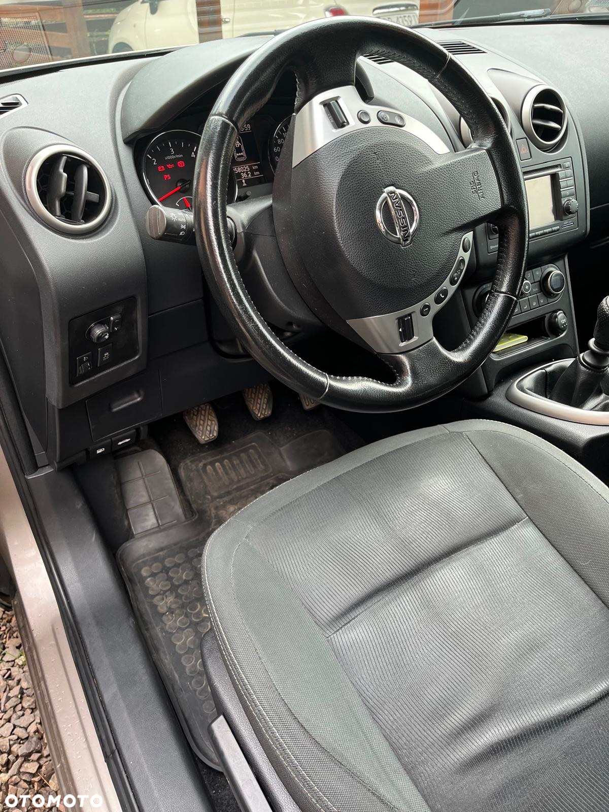Nissan Qashqai 1.5 dCi Acenta - 10