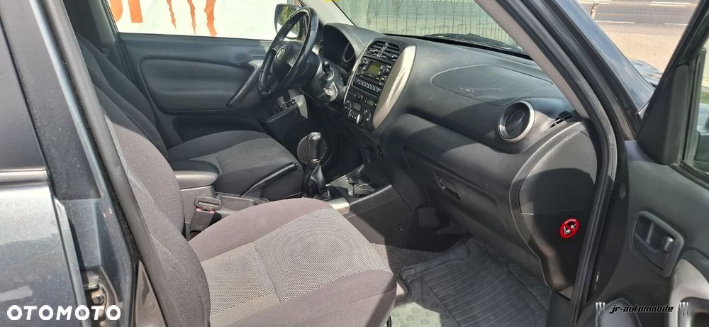 Toyota RAV4 D-4D 4x4 Sol - 5