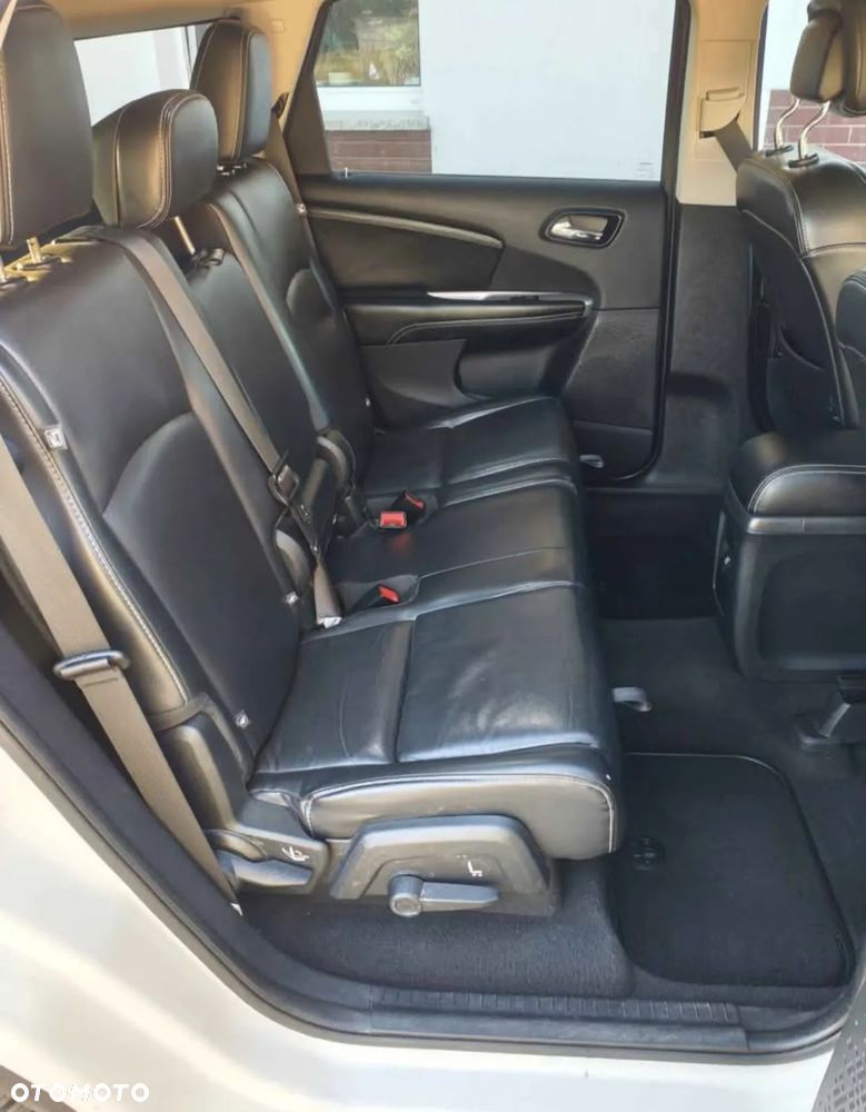 Fiat Freemont 2.0 Multijet 16V DPF Automatik Allrad Lounge - 5