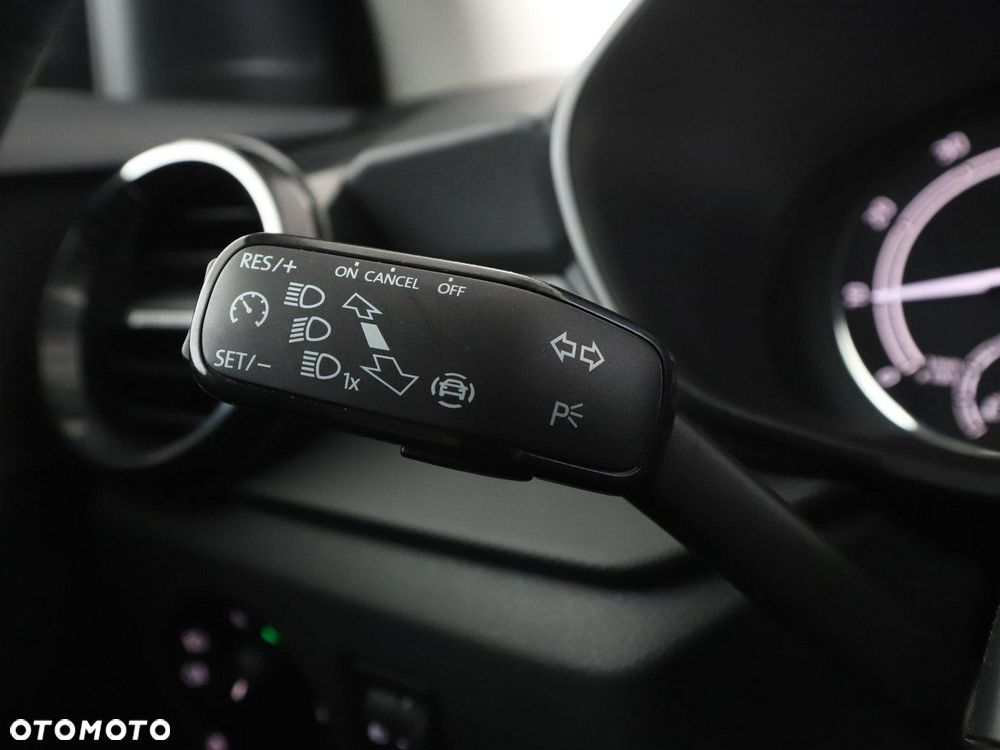 Skoda Fabia 1.0 TSI Ambition - 33