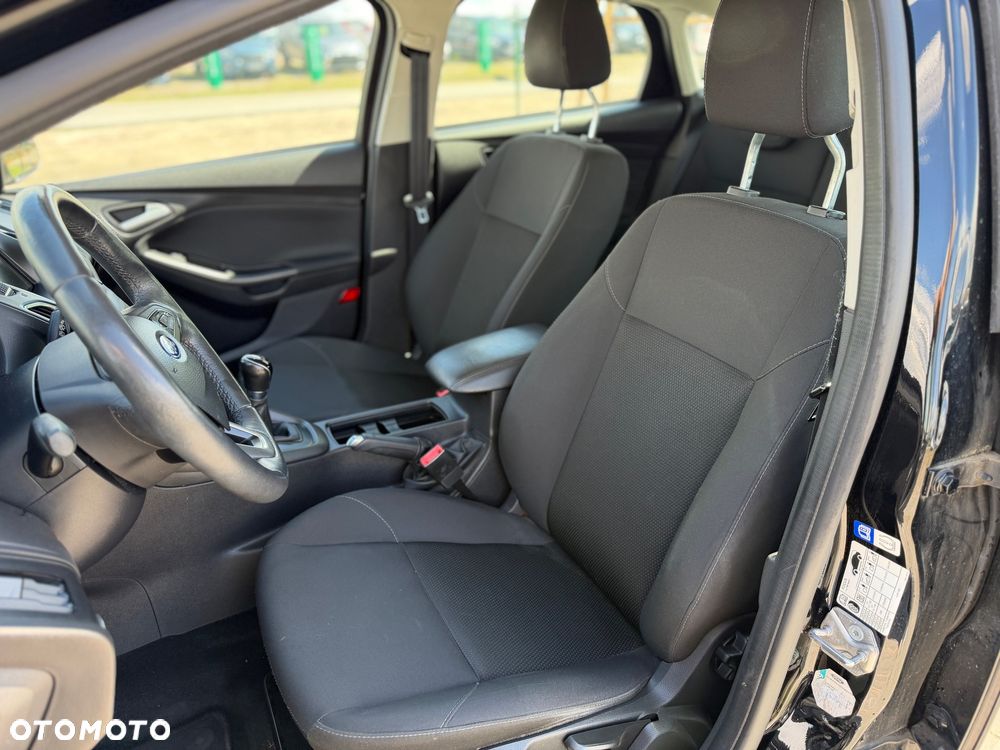 Ford Focus 1.0 EcoBoost Titanium - 14