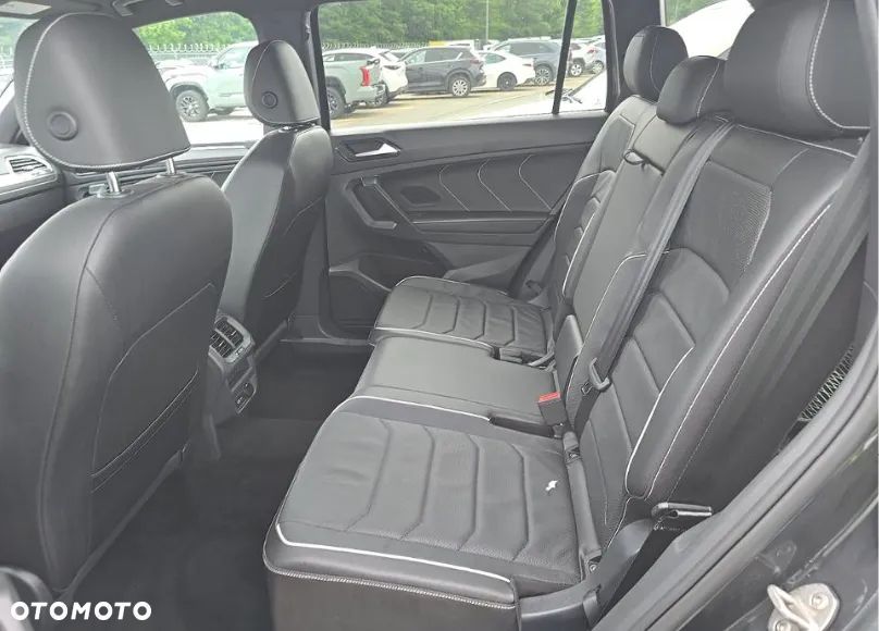 Volkswagen Tiguan - 9