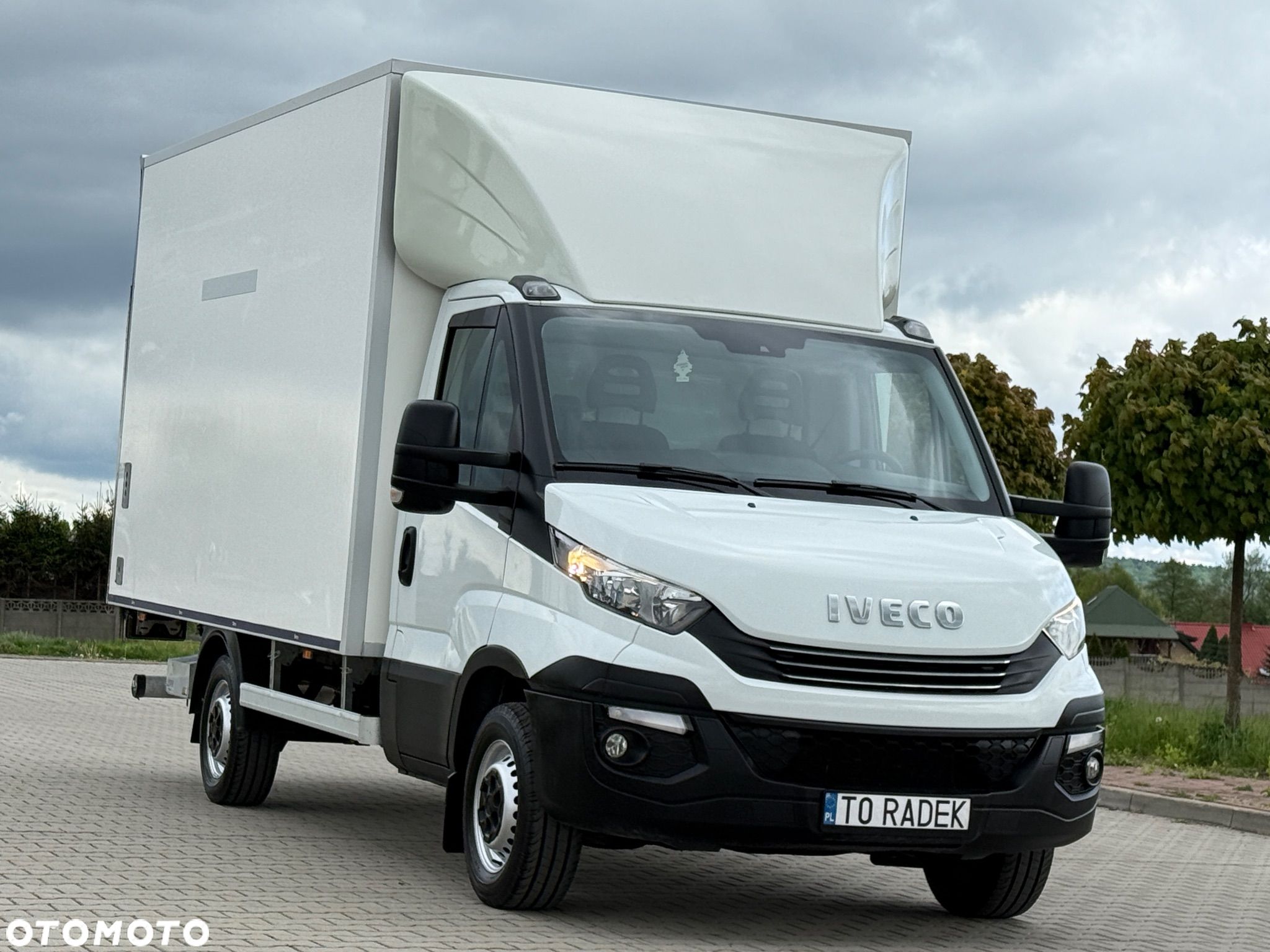 Iveco DAILY 35-160 160KM Hi Matic *Resor+Poduszka* 8 E.Palet Kontener * Izoterma +Winda 750KG BOGATA Opcja Wyposażenia!!! - 1