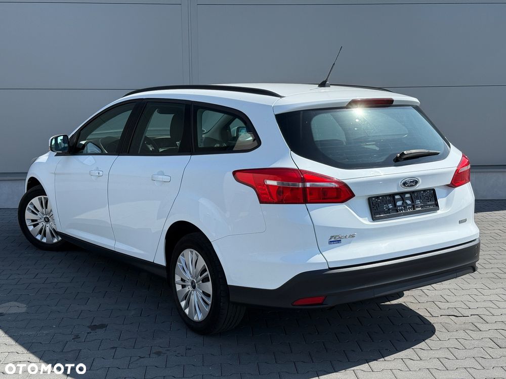 Ford Focus - 5