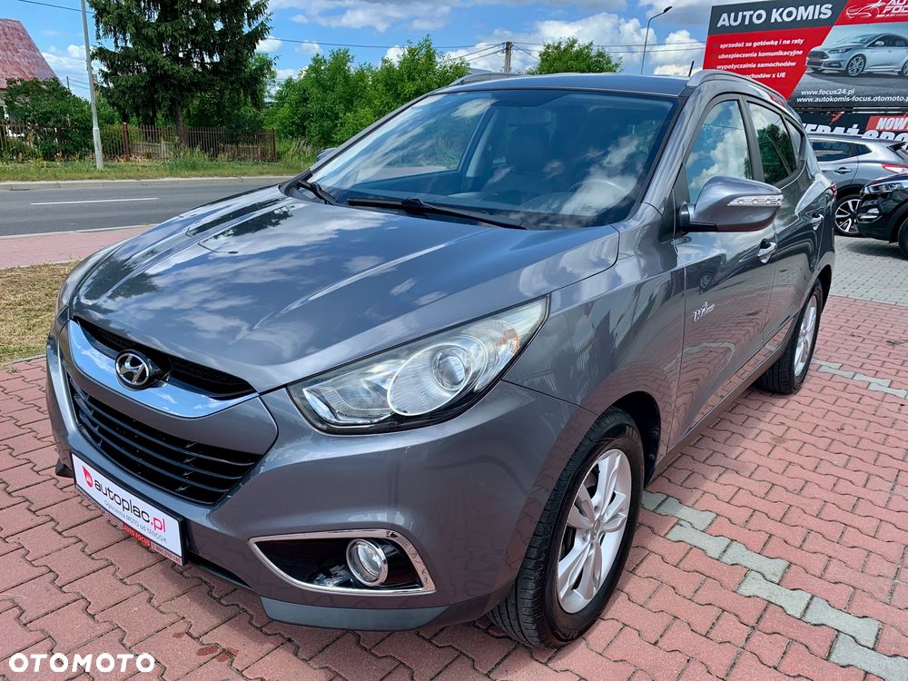 Hyundai ix35 1.7 CRDi 2WD blue Finale Gold - 12