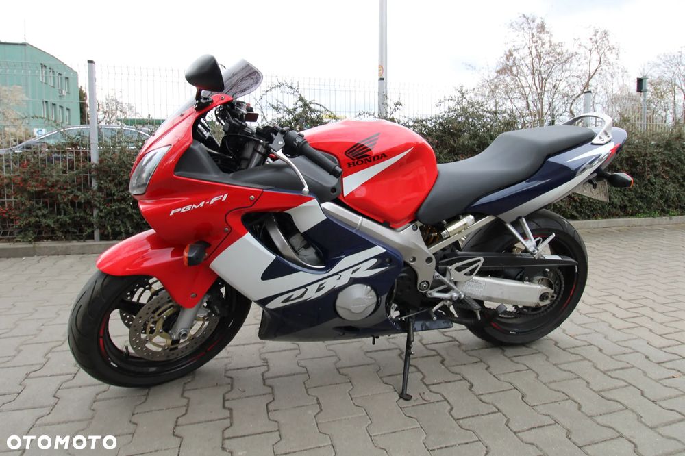 Honda CBR - 5