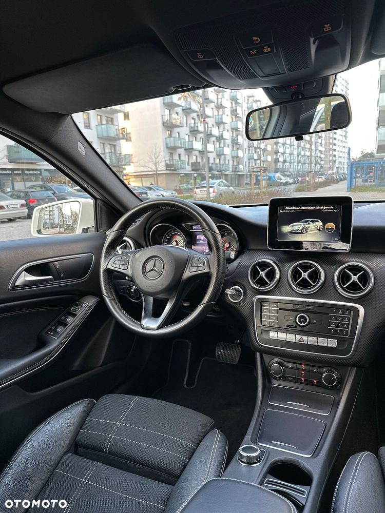 Mercedes-Benz Klasa A 180 7G-DCT SCORE - 6