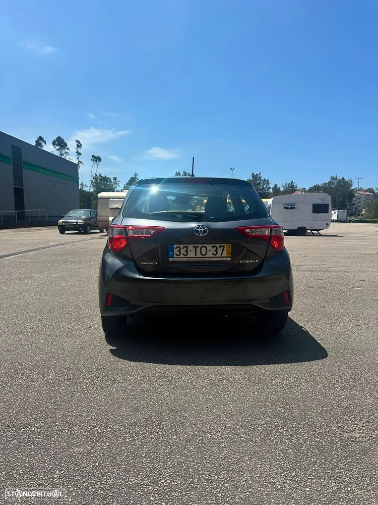 Toyota Yaris 1.5 HSD Comfort+P.Style - 5