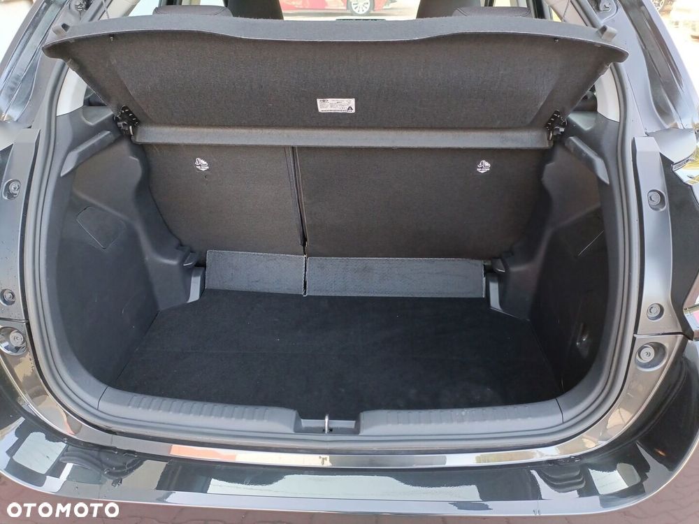 Toyota Yaris - 17