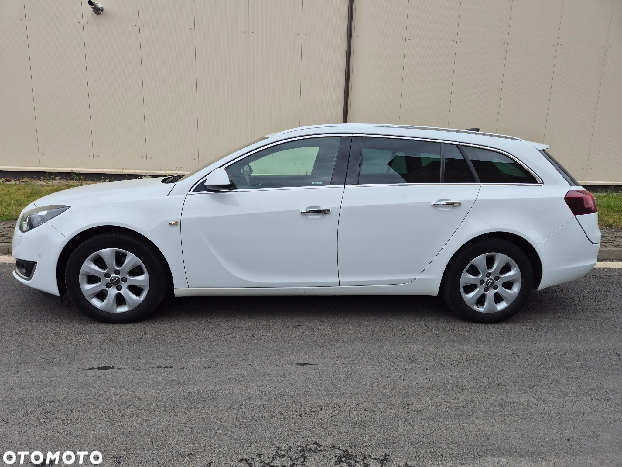 Opel Insignia Sports Tourer 2.0 Diesel 4x4 Exclusive - 3