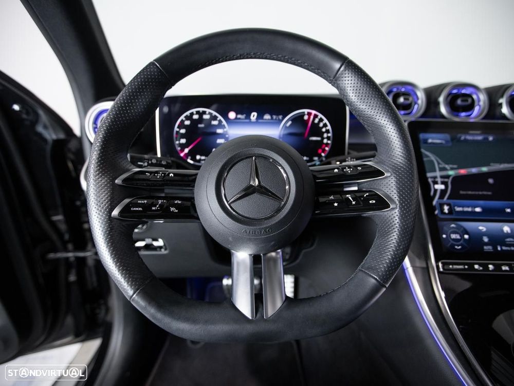 Mercedes-Benz GLC 300 e 4Matic - 25