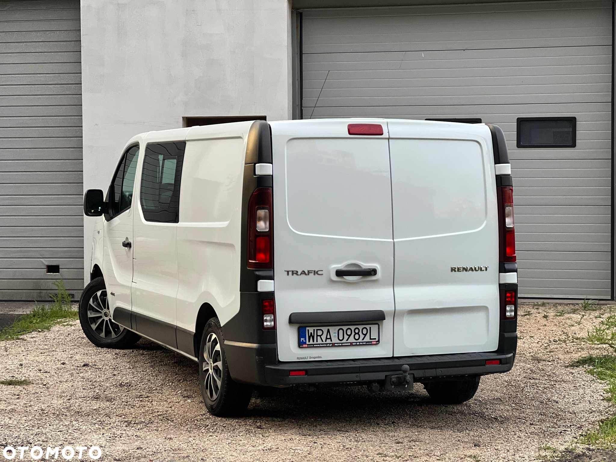 Renault Trafic 1.6 dCi 115 Grand Combi L2H1 Expression - 12