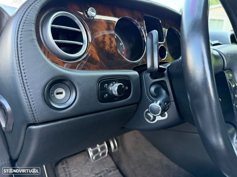 Bentley Continental GT - 44