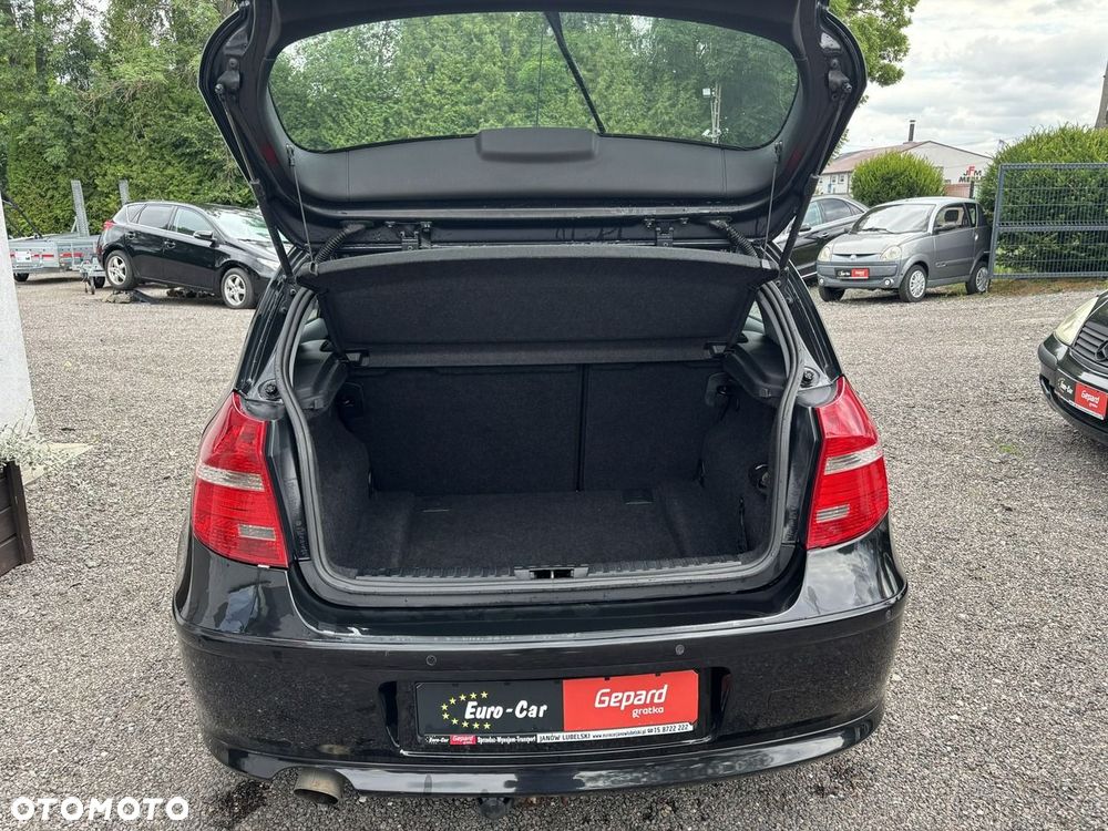 BMW Seria 1 - 12