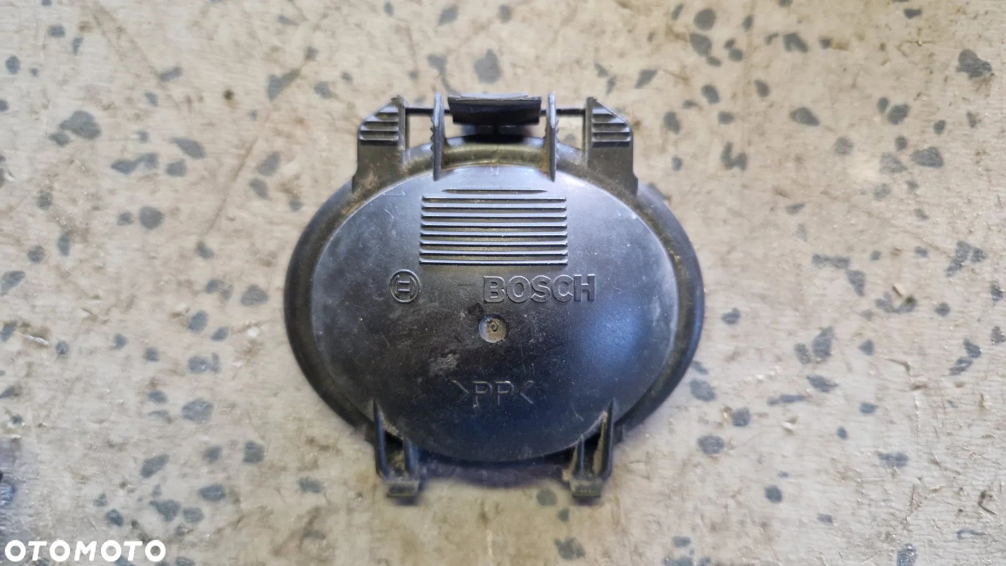 MERCEDES C KLASA W203 ZAŚLEPKA LAMPY PRZÓD 1305219099 - 1