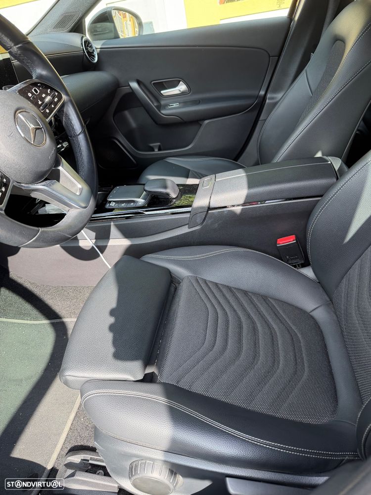 Mercedes-Benz A 250 e Progressive - 2