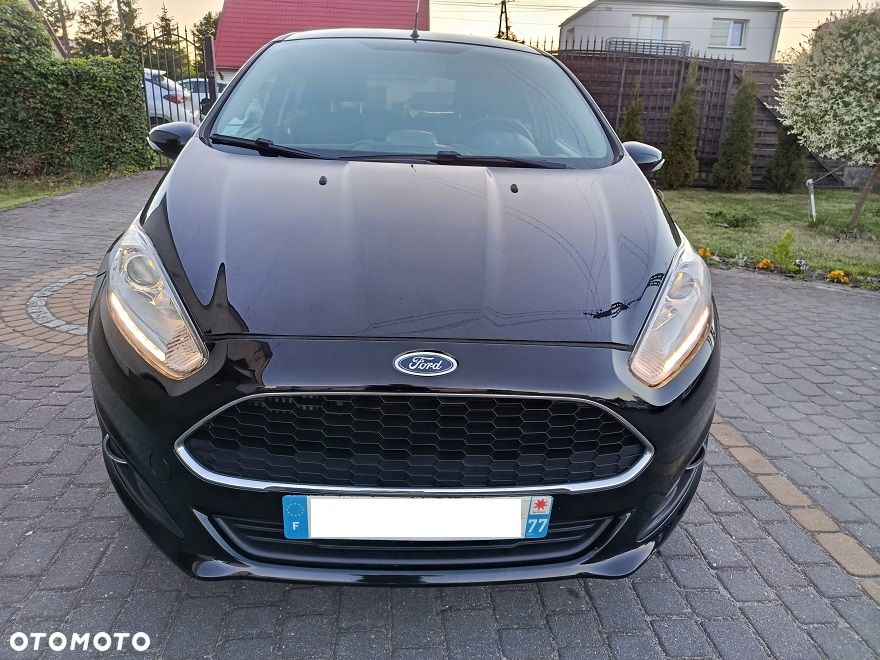 Ford Fiesta - 2