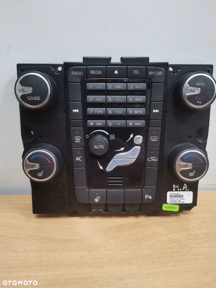 Panel klimy nawiewu radia Volvo S60 V60 30795265 - 1