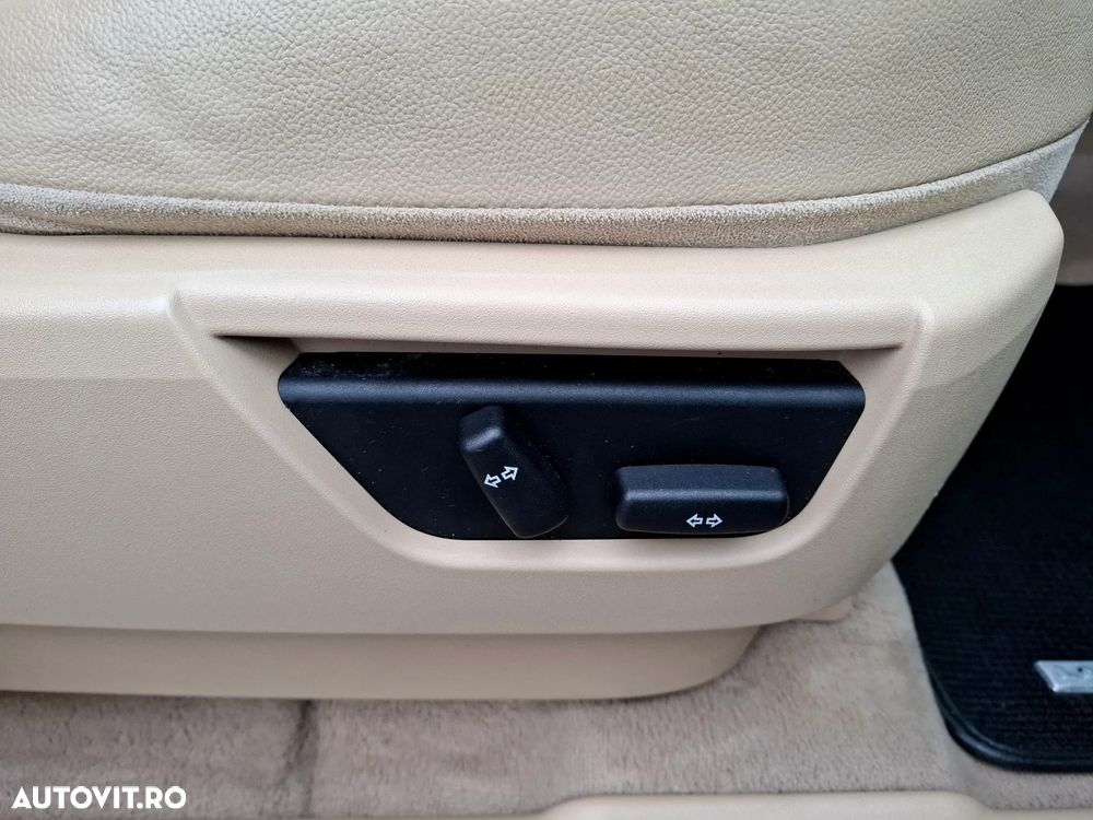 Land Rover Freelander 2.2 TD4 HSE - 14