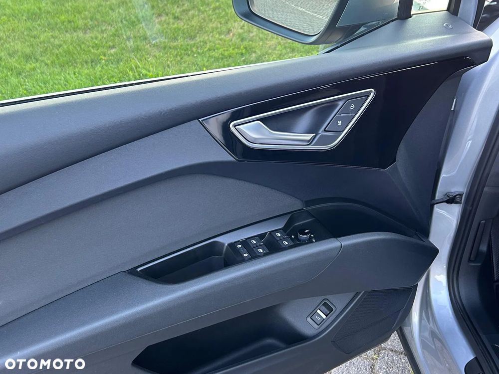 Audi Q4 e-tron 40 77kWh S Line - 13