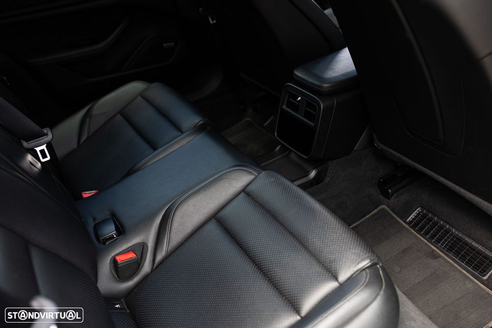 Porsche Taycan 4S Bateria Performance Plus - 34