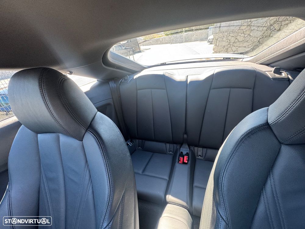 Audi TT Coupé 2.0 TFSI quattro S tronic - 11